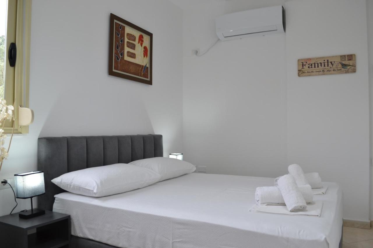 Flowers & Green 2 Bedrooms Apartment & Box Garage Vlora Kültér fotó